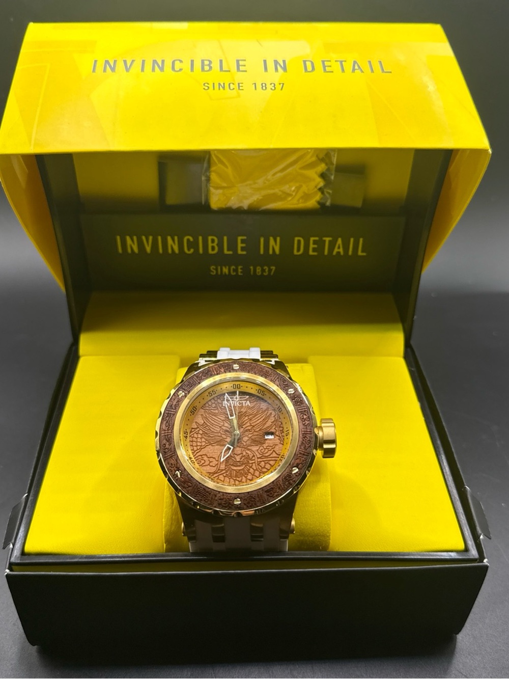 Invicta Subaqua Aztec Men Model 29916 - Men's Watch Automatic